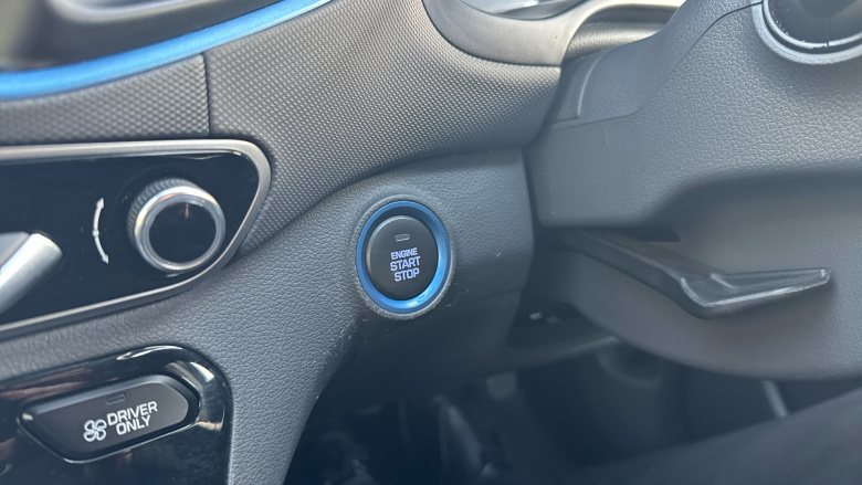 Hyundai IONIQ 1.6 GDi Hybrid Premium 5dr DCT Hybrid Hatchback